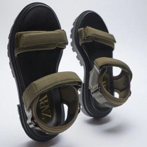 NWT Khaki Green Lug Soled Sandals w/ Velcro Straps